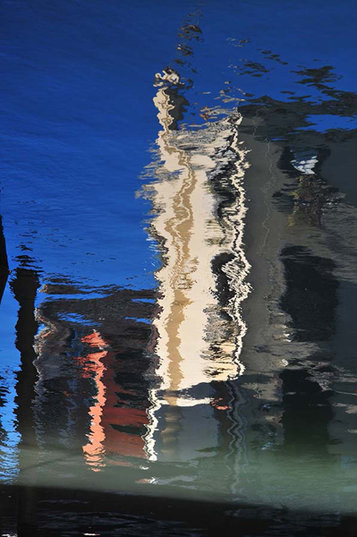 Wasserspiegelungen, Venedig, Italien 2010.